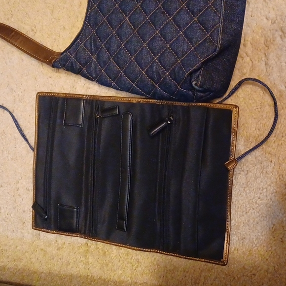Handbag and wallet set - Picture 2 of 2